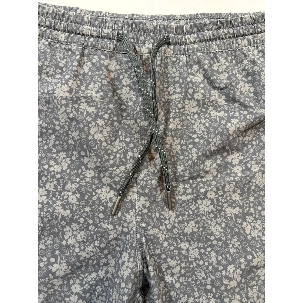 Quince Italian Mens Charcoal Grey Floral Swim Trunks Mesh Liner 5.5 in Inseam L
